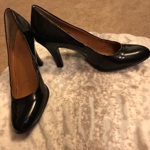 Women’s Black Pumps